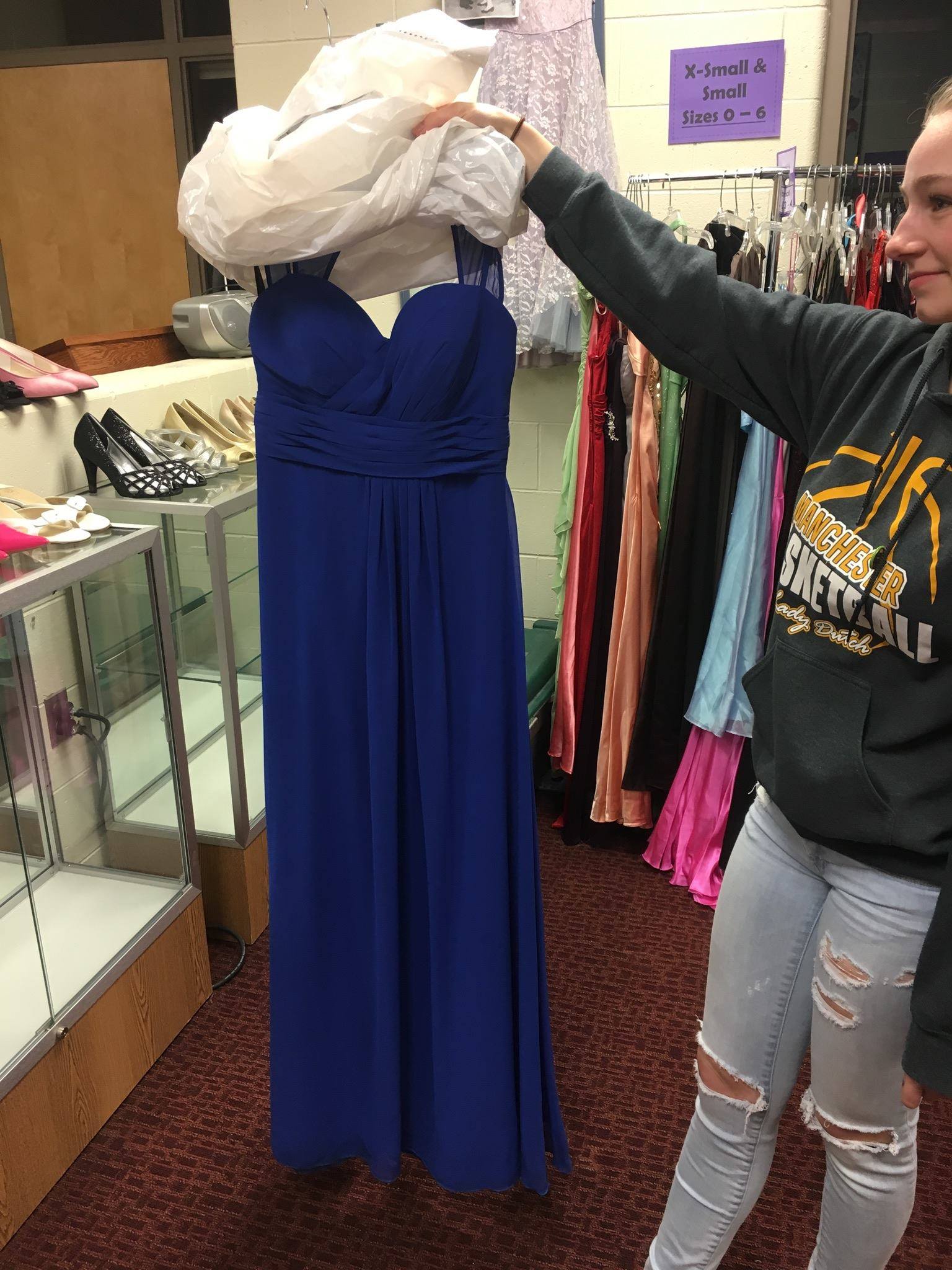 prom pop up shop