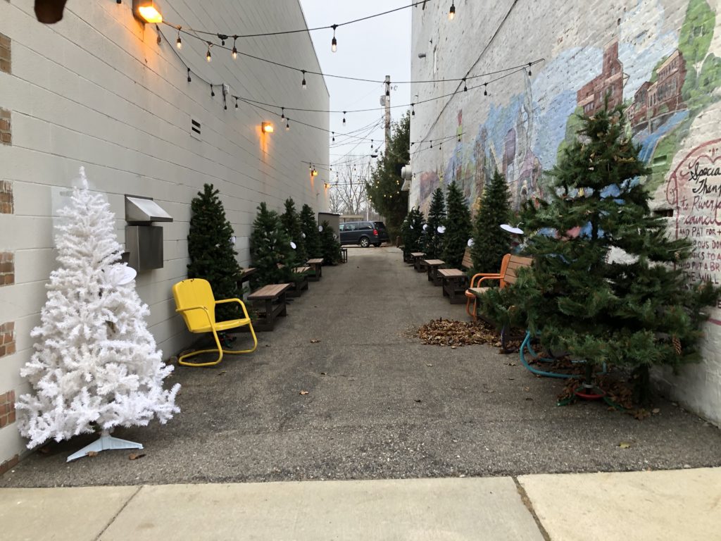 Petting zoo, animals in the parade, and more lastminute Christmas in