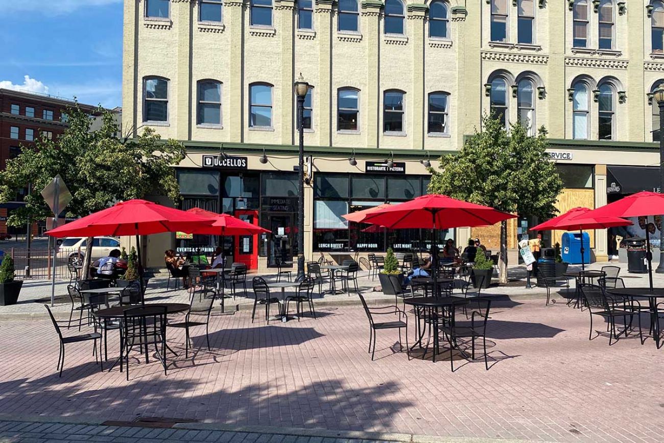 Expanded outdoor dining ‘here to stay’ in Michigan restaurants after
