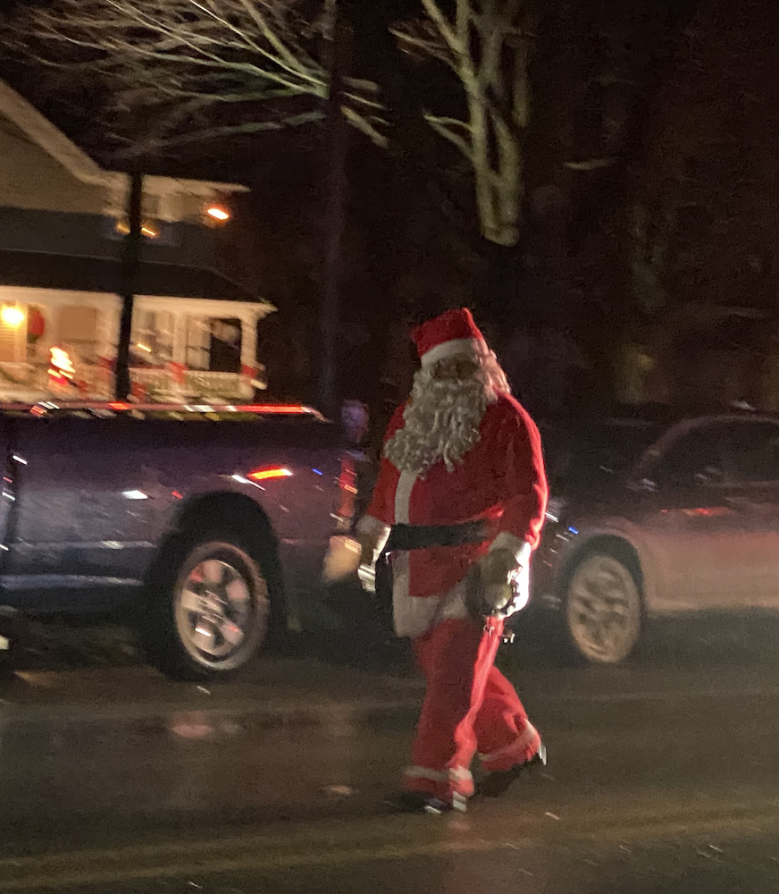 Christmas in the Village Parade and Santa (photos) The Manchester Mirror