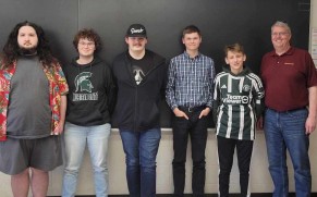 MHS Quiz Bowl ends season 6th in State