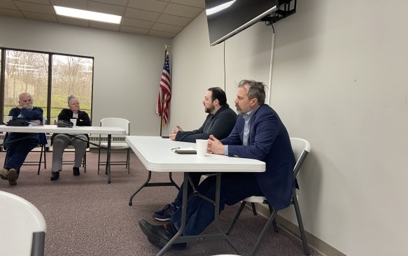 State Sen. Jeff Irwin holds coffee hour in Manchester